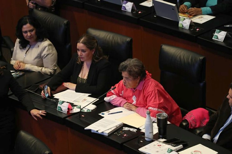 Beatriz Paredes durante su intervención de esta tarde en el Senado. Foto: Yazmín Ortega