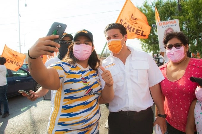 El candidato de MC a la gubernatura de Nuevo León, Samuel García en imagen de archivo. Foto tomada de la cuenta de Twitter @samuel_garcias