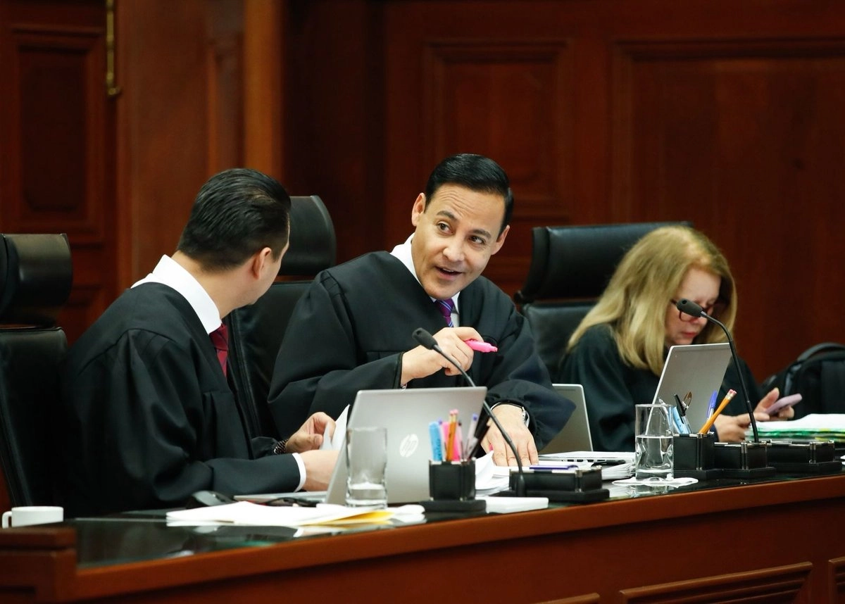 Los ministros de la Suprema Corte de Justicia de la Nación, durante la sesión de este 4 de diciembre de 2025, en la Ciudad de México. 