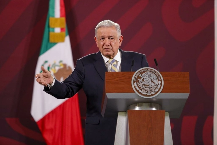 El presidente Andrés Manuel López Obrador, durante su conferencia matutina en Palacio Nacional en la Ciudad de México, el 19 de junio de 2023. Foto Pablo Ramos