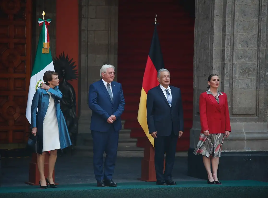 El presidente de la República Federal de Alemania, Frank Walter Steinmeier, acudió a Palacio Nacional donde el Jefe del Ejecutivo Andrés Manuel López Obrador le brindó la recepción oficial, el 20 de septiembre de 2022. Foto Cristina Rodríguez