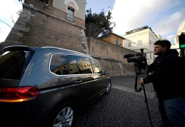El ex presidente de Brasil, Luiz Inácio Lula da Silva, a su llegada a una audiencia con el papa Francisco en el Vaticano. Foto Afp
