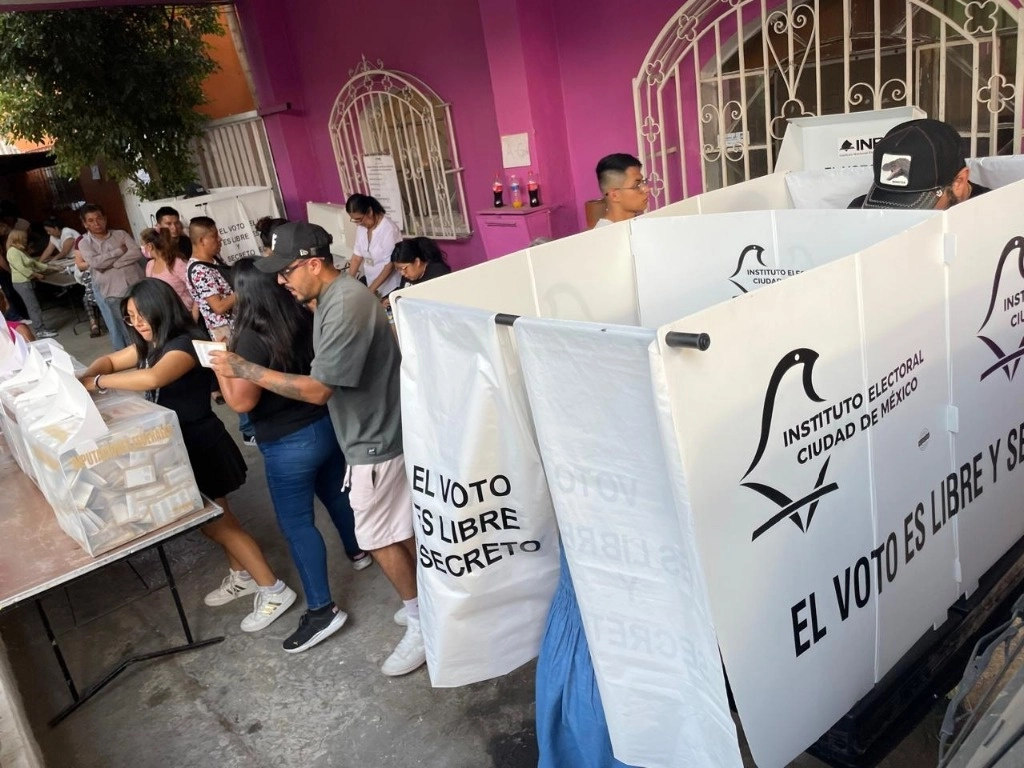 Durante esta jornada, fueron detenidos cuatro presuntos responsables de delitos electorales. Foto  Roberto García 