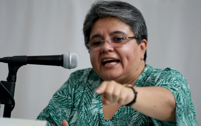 Buenrostro es licenciada en Matemáticas por la UNAM y maestra en Economía por el Colegio de México. Se ha desempeñado como secretaria de Economía, jefa del SAT y oficial mayor de la SHCP. Foto José Antonio López / archivos