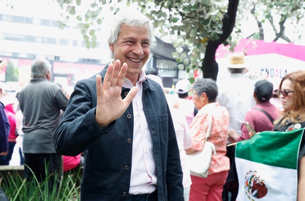Claudio X. González empresario, asiste a la concentración No a la Sobrerrepresentación frente al INE, en la Ciudad de México, 11 de agosto de 2024. Cristina Rodríguez