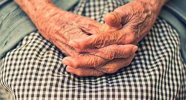 En México existen casi 13 millones de adultos mayores, y en la ciudad capital la cifra es de un millón 300 mil; esta población requiere atención, en particular durante la pandemia. Toto tomada del sitio https://www.dgcs.unam.mx/boletin/bdboletin/2020_346.html