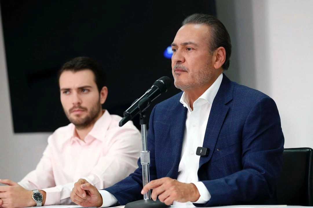 En un encuentro con periodistas de Sonora, el legislador reconoció que la presidenta de México ha manejado con prudencia y cabeza fría la relación comercial, migratoria y de seguridad con Washington. Foto