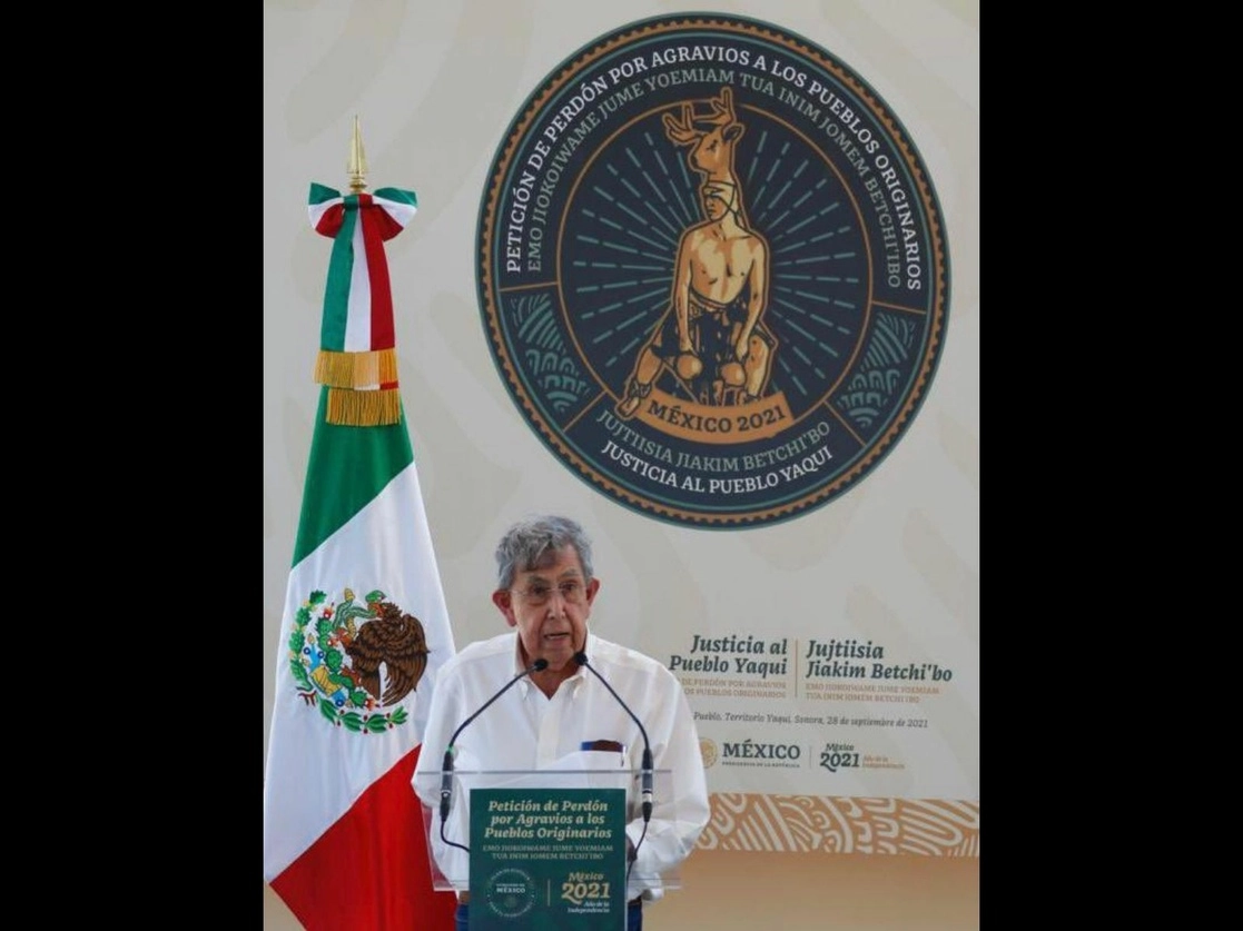 Cuauhtémoc Cárdenas Solórzano, en la ceremonia realizada en Vicam Pueblo, Sonora, el 28 de septiembre de 2021. Foto tomada del Twitter de @rosaicela_
