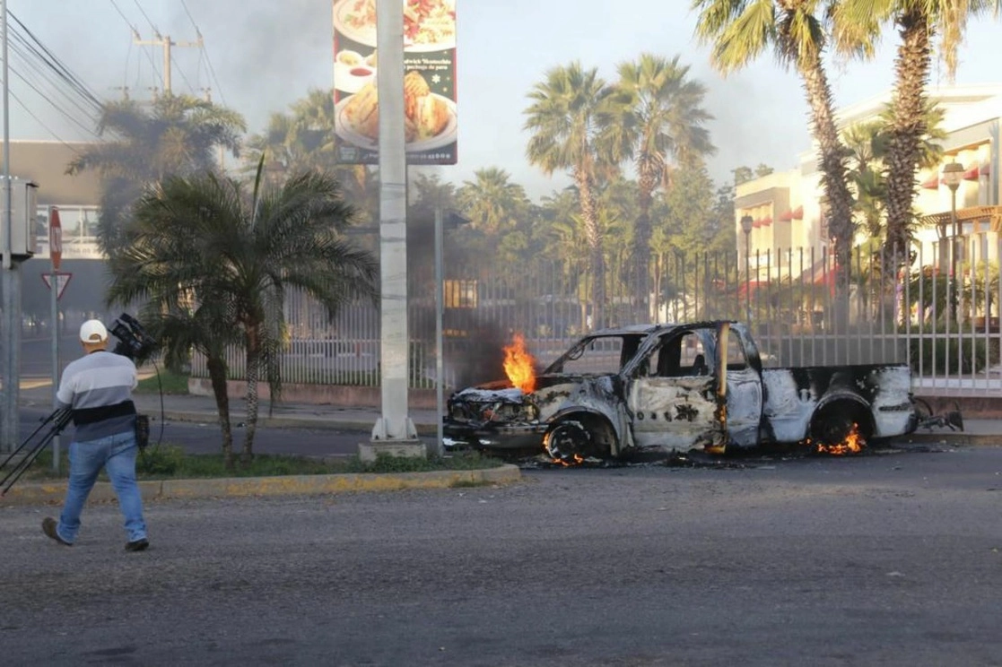 La detención de Ovidio Guzmán derivó en narcobloqueos en Culiacán, Sinaloa. Foto Cuartoscuro 