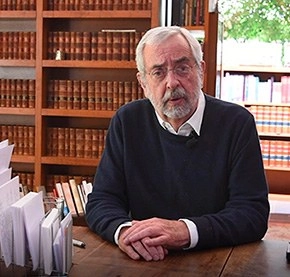 Por la pandemia miles de docentes transformaron y adaptaron sus métodos y estrategias de enseñanza, rediseñaron cursos y han utilizado las tecnologías para impartir sus asignaturas, destacó el Rector. Foto tomada del sitio https://www.unam.mx/