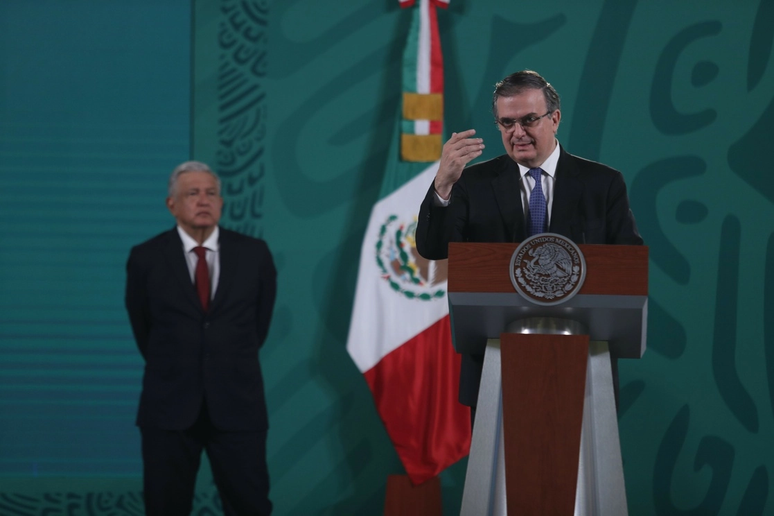 Marcelo Ebrard, titular de la SRE, durante una conferencia mañanera con el Presidente. Foto Yazmín Ortega/ Archivo