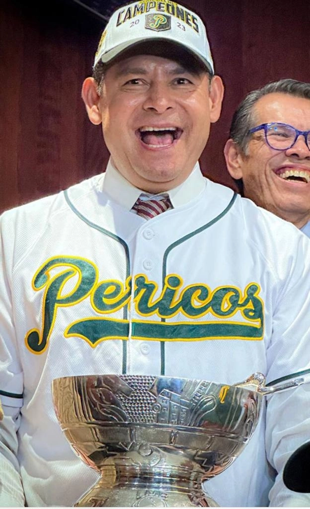 A iniciativa del senador por Morena, Alejandro Armenta, los directivos del equipo de béisbol acudieron a la Cámara Alta. Foto La Jornada