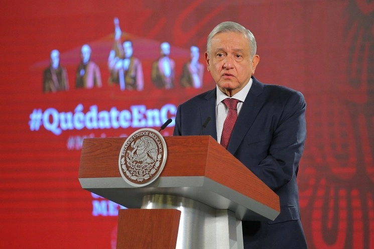 El presidente López Obrador durante su conferencia de esta mañana del 28 de mayo, en Palacio Nacional. Foto Notimex