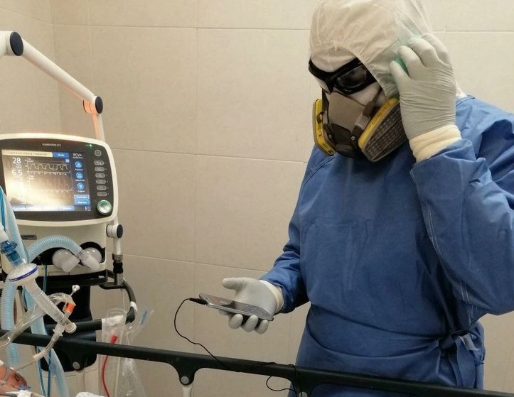 Investigadores del INAOE desarrollan un estetoscopio inalámbrico. Foto tomada del Twitter de @inaoe_mx