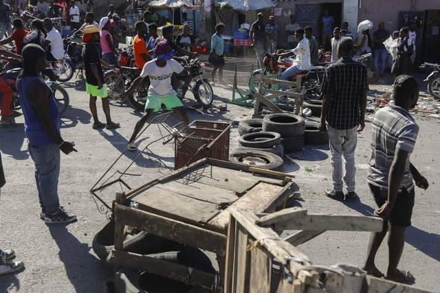 Clausura policía dos bases militares en Haití Recrudece-violencia-de-pandillas-en-haiti-9942html-haitijpg-6214html-e4f446c6-69d6-47ae-8dcb-7d49df0deba4