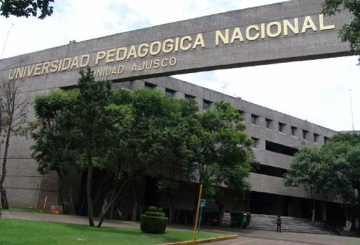Aspecto exterior de la Universidad Pedagógica Nacional, campus Ajusco, donde estudiantes mantienen un paro desde el pasado 28 de octubre. 