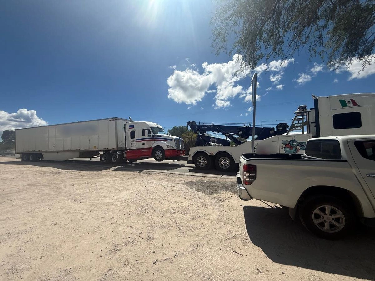 La mercancía tiene un valor de 13 millones 680 mil pesos y salió de Monterrey a la Ciudad de México.  Foto 