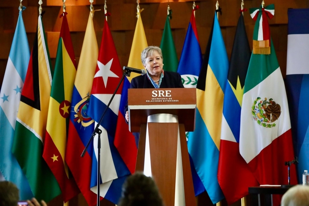 La canciller Alicia Bárcena durante la inauguración del Foro: "Repensar al desarrollo de América Latina y el Caribe desde México", el pasado 9 de septiembre. Foto Amexcid