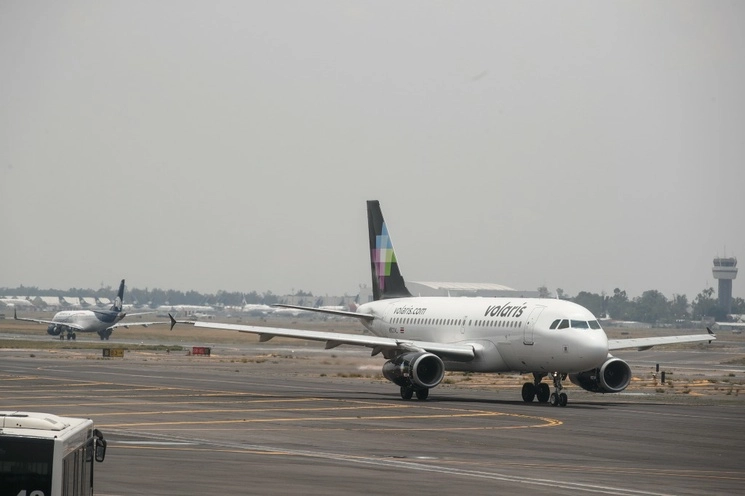 A partir de octubre se reducirán las actividades del AICM, lo que generará pérdidas económicas sin precedentes, señala la Coparmex-CDMX. En la imagen, la terminal aérea captada el 20 de mayo de 2023. Foto Víctor Camacho