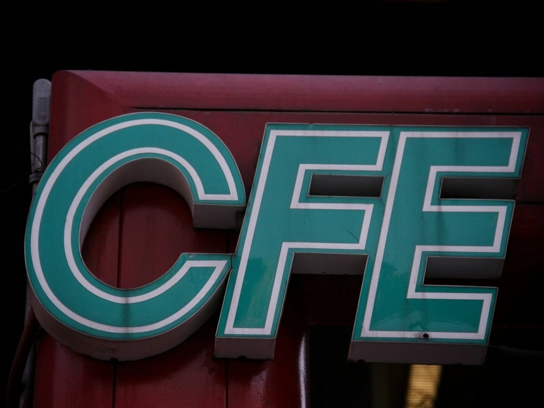 La Comisión Federal de Electricidad (CFE) tiene planeado relegar la implementación de cualquier proyecto de renovables hasta 2027. Foto Cuartoscuro / Archivo