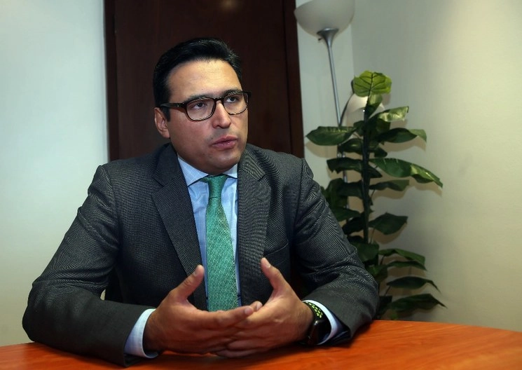 “Es un gran acuerdo que da certidumbre porque demuestra que el gobierno, empresas y trabajadores son capaces de ponerse de acuerdo”, señaló Bernardo González, presidente de la Amafore. Foto Jesús Villaseca / Archivo