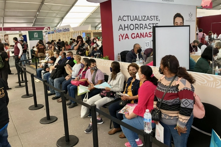 "No se trata de quién administra las pensiones, si son las Afores o el gobierno federal, 'sino el monto de lo que recibe los jubilados, pero ya se está interpretando que queremos quedarnos con todos los ahorros de las Afores, y pues no'”. Foto Luis Castillo / archivo 