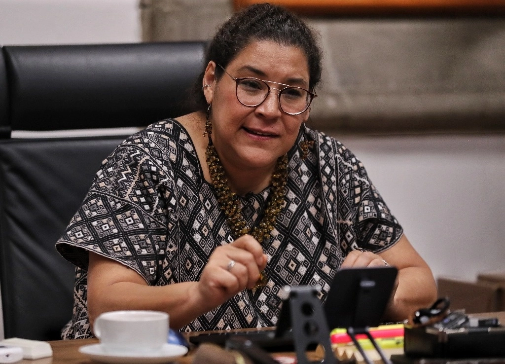 Entrevista a la ministra de la corte Lenia Batres, con el diario La Jornada. Foto Marco Peláez/ archivo