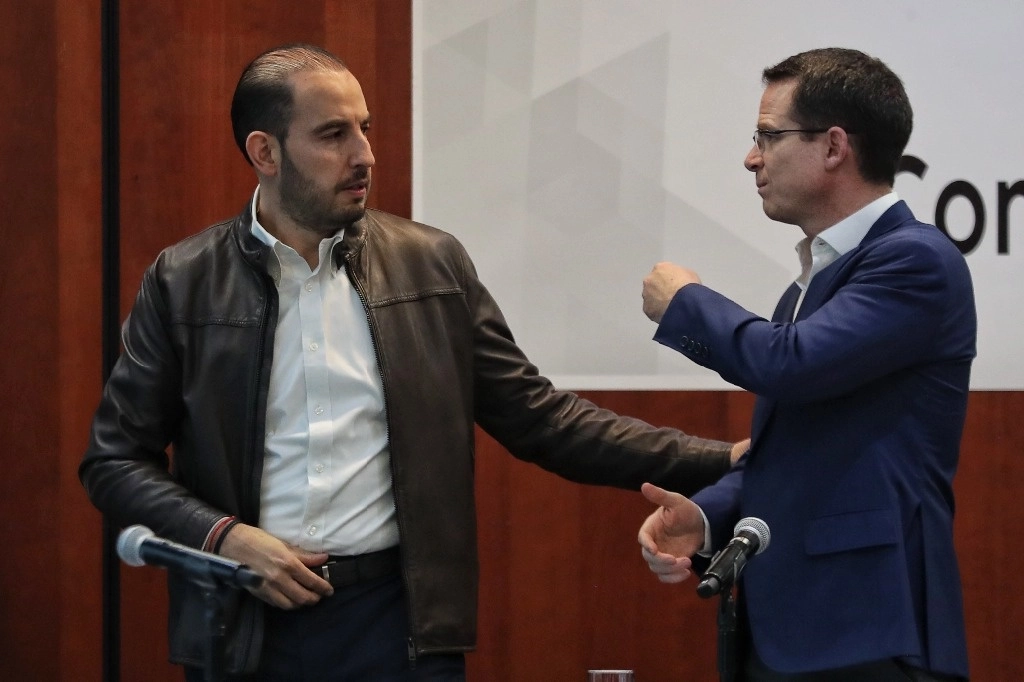 Los senadores del PAN Marko Cortés -dirigente nacional de ese partido- y Ricardo Anaya. Foto Marco Peláez