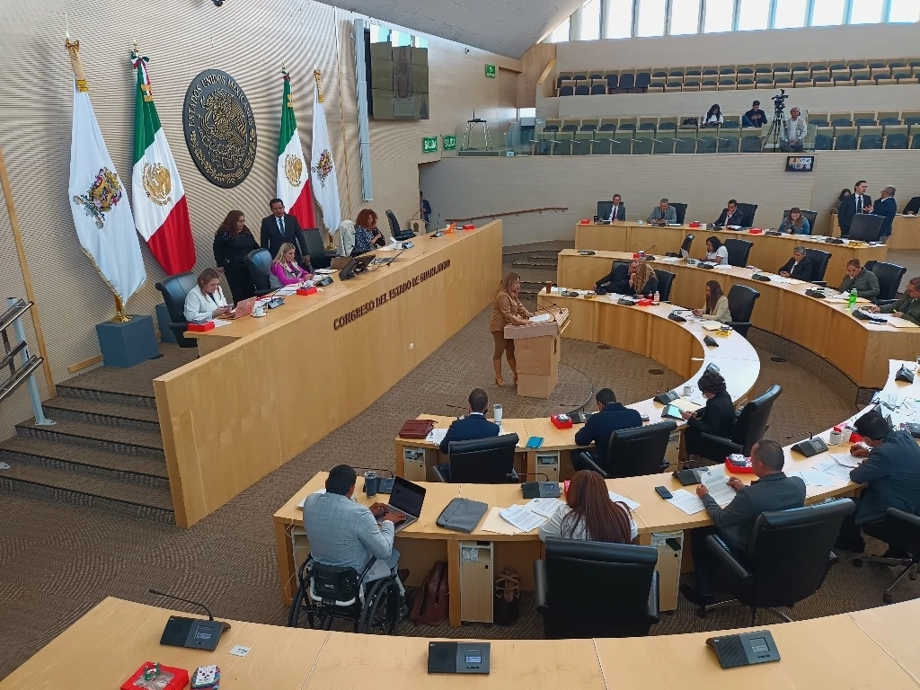El Congreso de Guanajuato reformó el Código Civil para que en las actas de nacimiento sea reconocida la identidad de género. Foto Carlos García