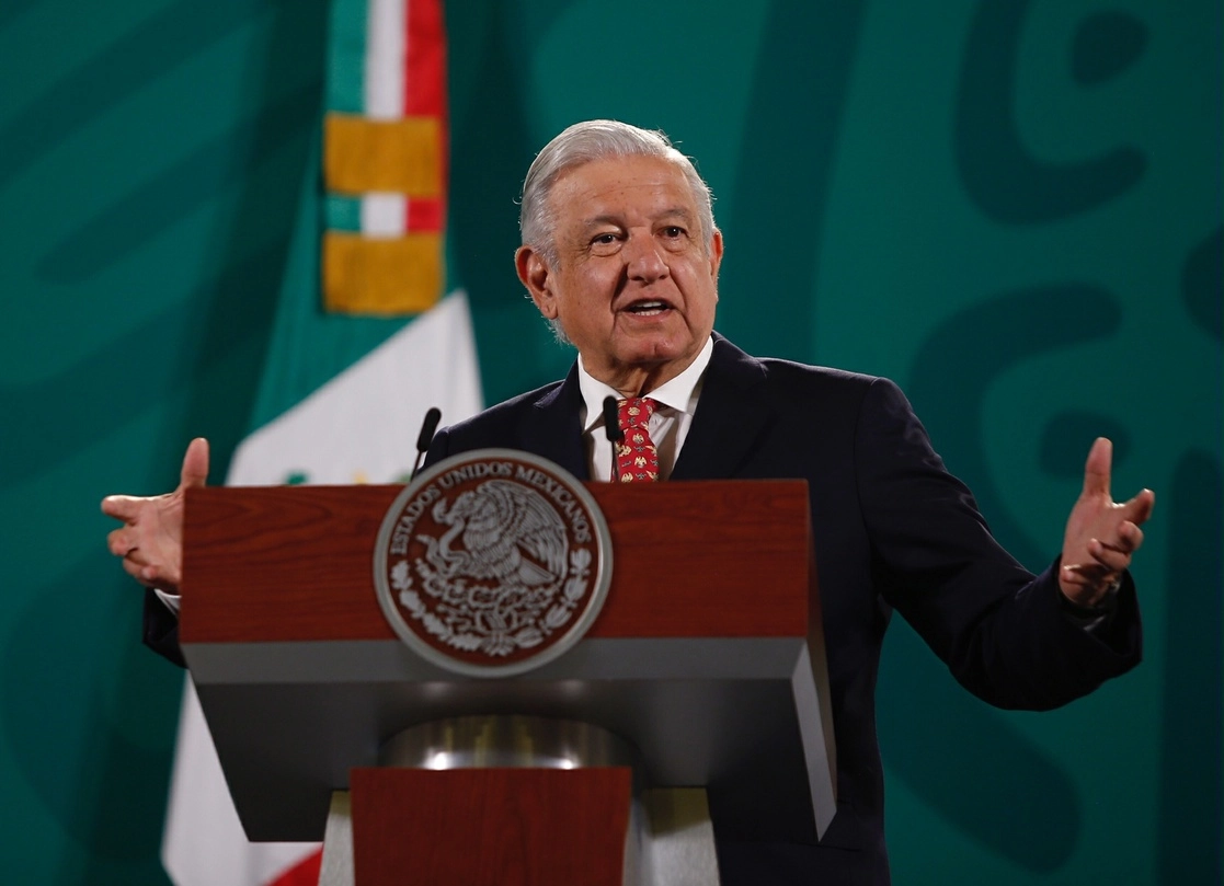 El presidente Andrés Manuel López Obrador, durante la mañanera de ayer. Foto Guillermo Sologuren