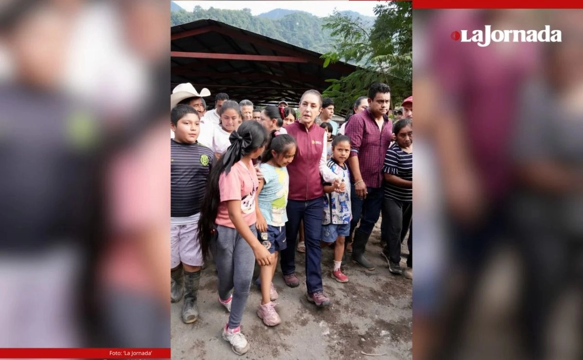 La mandataria federal encabezó la supervisión de hogares afectados en Huehuetla. Hidalgo. Foto