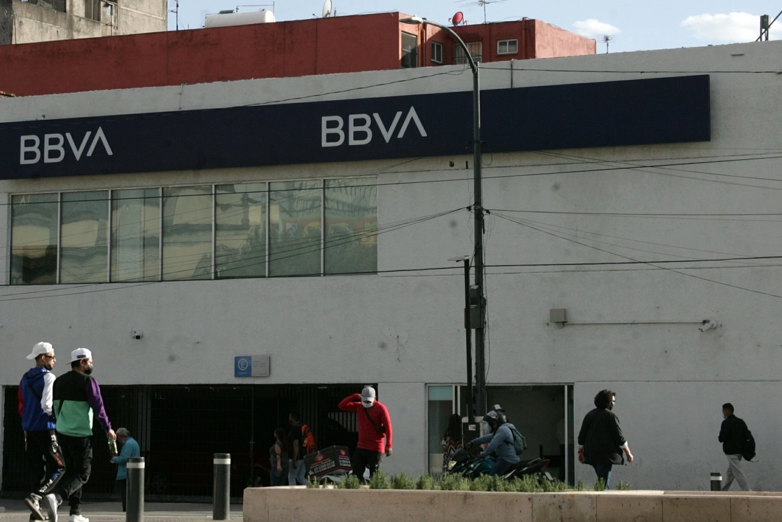 Sucursal de BBVA México en avenida San Cosme, colonia Santa Maria La Ribera, en la Ciudad de México, el 5 de Mayo de 2022. Foto Roberto Garcia Rivas