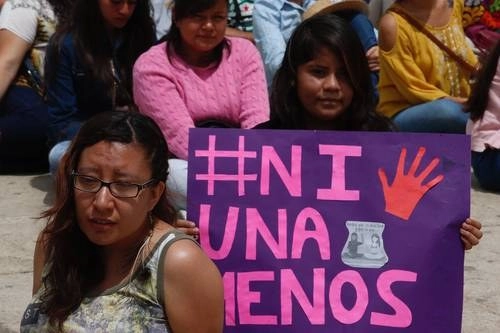 Protesta en Ecatepec en el Estado de México por la violencia contra las mujeres. Foto Víctor Camacho / Archivo