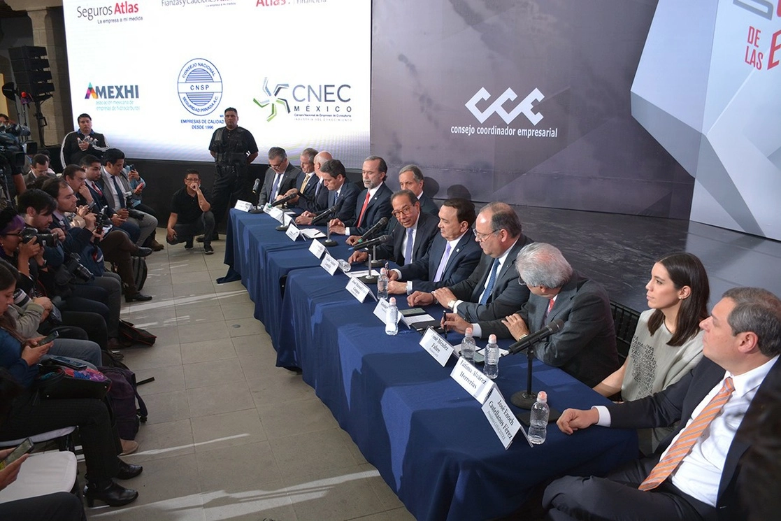 El CCE informó que el sector privado “está comprometido con México y con asegurar que las familias mexicanas tengan energía suficiente, barata y limpia”. Foto tomada de sitio de cce.org.mx / Archivo