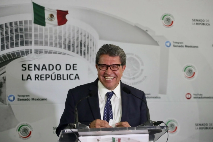 La intención es que Monreal regrese a la coordinación de Morena en el último tramo de la legislatura. Foto Luis Castillo / archivo 