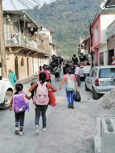 Familias desplazadas de Tila, Chiapas, podrán regresar a sus casas en condiciones de seguridad, según el acuerdo tomado con las autoridades. Foto Facebook Noti Chiapas Selva