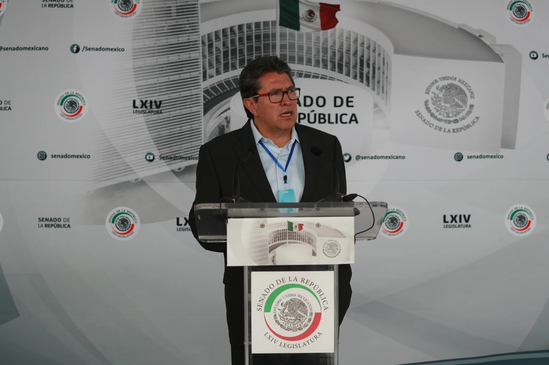La iniciativa, que se espera en los próximos días, informó el coordinador de los senadores de Morena, Ricardo Monreal, responde a un añejo reclamo de mantener la actuación de las agencias de seguridad de Estados Unidos en el marco de la cooperación bilateral. Foto María Luisa Severiano / Archivo