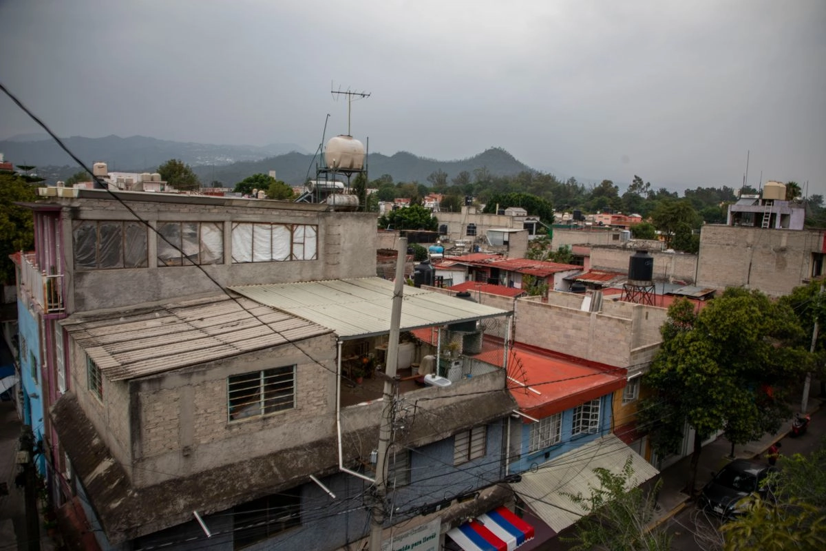 En la alcaldía Xochimilco serán regularizadas más de 3 mil viviendas construidas en zonas de conservación o área natural protegida de la montaña. Foto