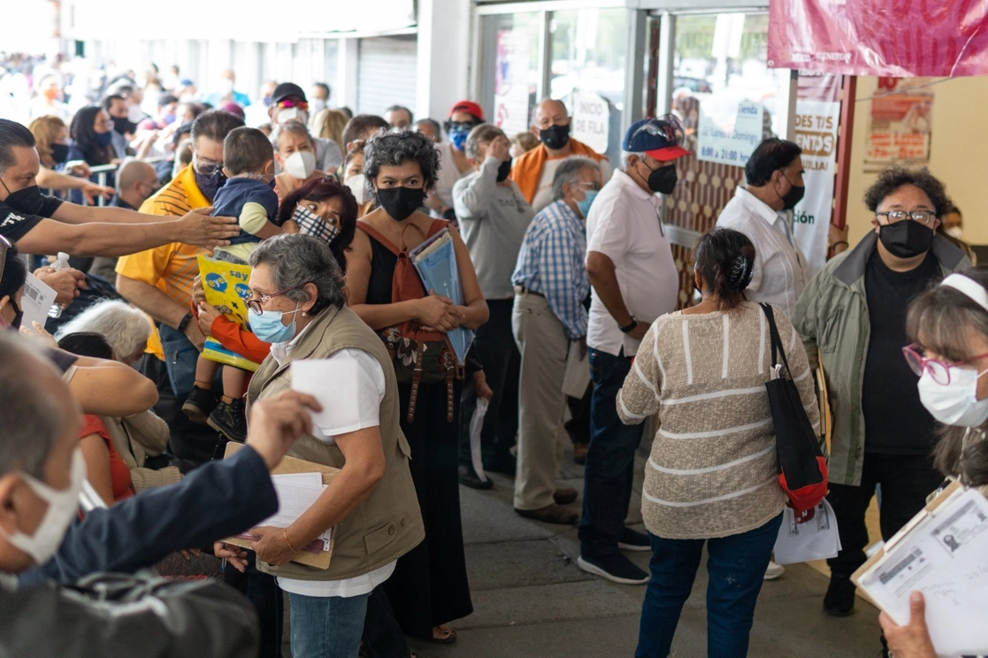 Se había suspendido para dar paso al operativo nacional de pago de pensiones a quienes ya forman parte del padrón de derechohabientes. Foto Pablo Ramos/ Archivo