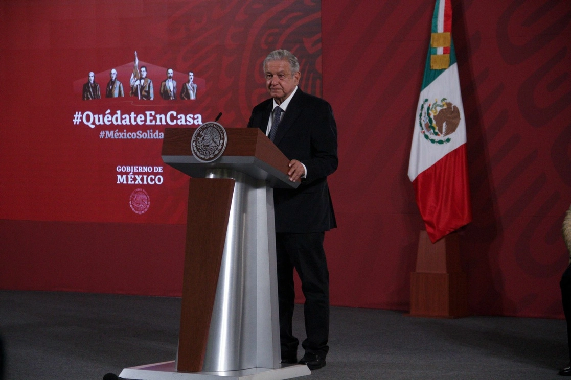 El presidente López Obrador, en su conferencia de este viernes en Palacio Nacional. Foto Cuartoscuro 
