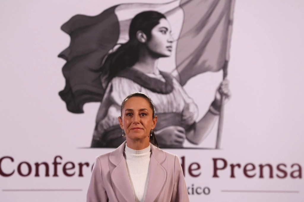 La presidenta de México, Claudia Sheinbaum, durante su conferencia matutina en Palacio Nacional, en la Ciudad de México, el 4 de octubre de 2024. Foto Germán Canseco