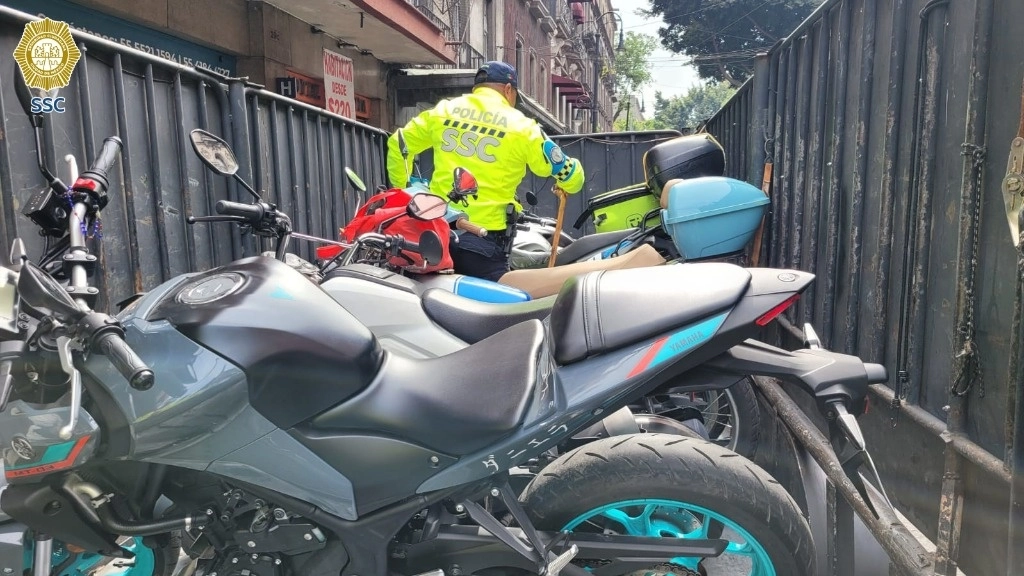 El operativo realizado por la SSC fue realizado a fin de establecer espacios de movilidad para los  peatones en sus principales vialidades. Foto SSC