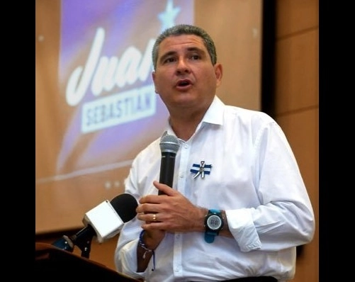 Juan Sebastián Chamorro se suma a la lista de aspirantes presidenciales de Nicaragua que serán juzgados. Foto Tomada del Twitter @Jschamorrog