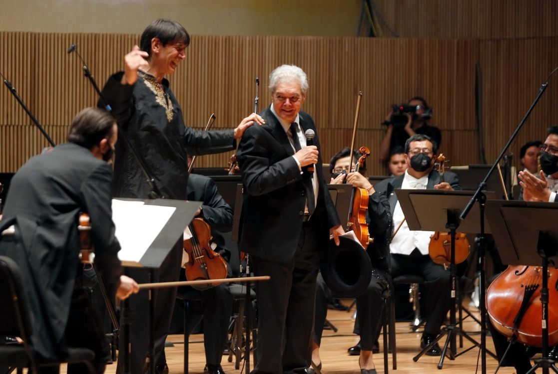 El compositor Arturo Márquez durante la entrega del premio Gran Maestro que le otorgara la Sociedad de Autores y Compositores de Mexico el 24 de agosto de 2022. Foto Guillermo Sologuren 