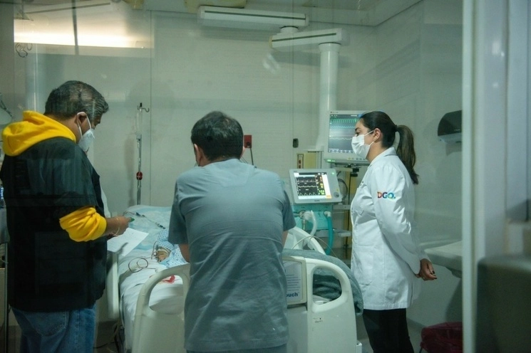 Los nuevos protocolos contendrán procedimientos homogéneos de manejo y tratamiento de los padecimientos. Se trata de tener certeza sobre los criterios de diagnóstico y prescripción de medicamentos, con lo que además de mejorar la calidad de los servicios, se podrán realizar mejores previsiones sobre las necesidades para la compra de medicinas. Foto 'La Jornada' / Archivo 