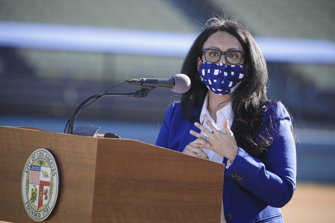La concejal independiente, Nury Martinez fue orillada a renunciar ante la presión de activistas, colegas y hasta del presidente de EU, Joe Biden. Foto Ap
 