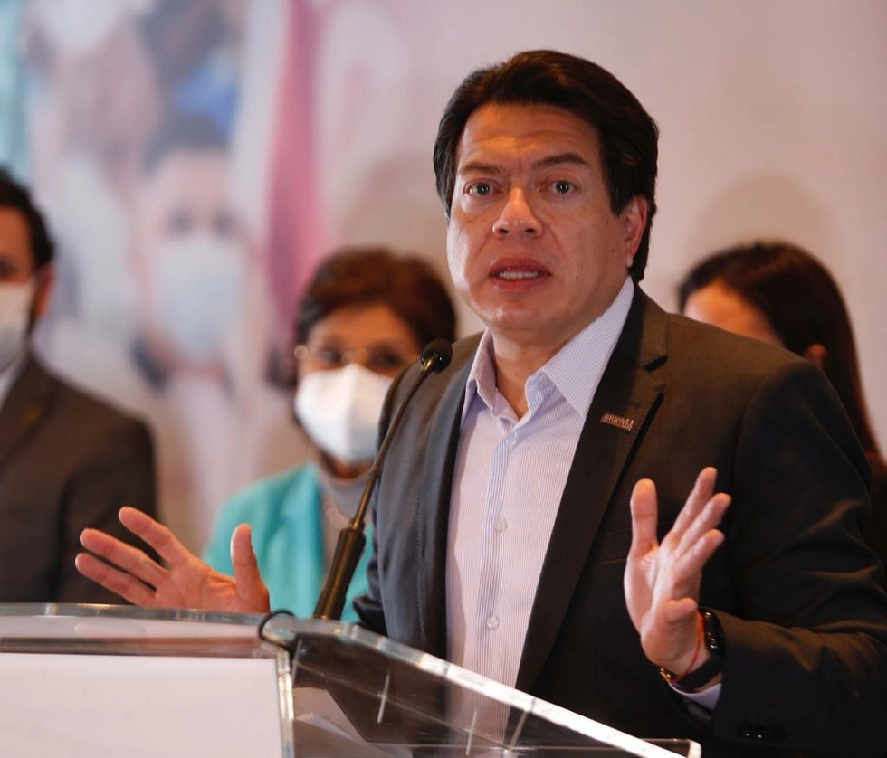El dirigente nacional de Morena, Mario Delgado, durante conferencia en un hotel de la Ciudad de México, el 9 de noviembre de 2021. Foto Guillermo Sologuren