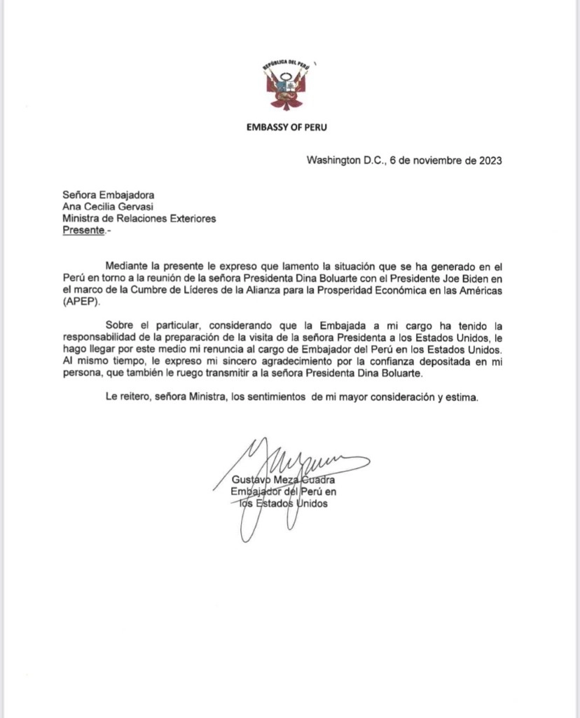 El embajador de Perú en EU, Gustavo Meza-Cuadra, renunció el lunes al cargo, poco después que la canciller Ana Cecilia Gervasi dimitiera. Foto difundida en redes sociales