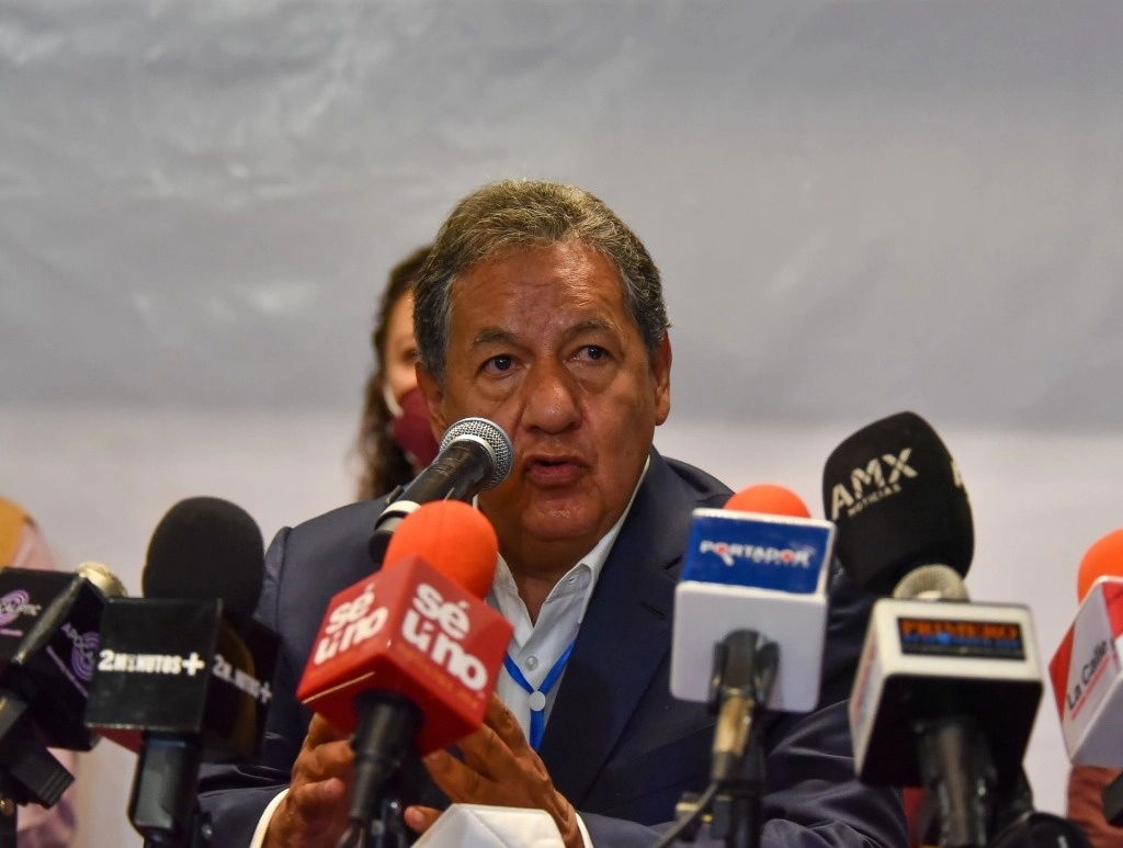 A pesar de que Martínez fue anunciado el pasado 13 de septiembre como integrante del gabinete del gobierno de Delfina Gómez, nunca rindió protesta del cargo. Foto Cuartoscuro/ archivo