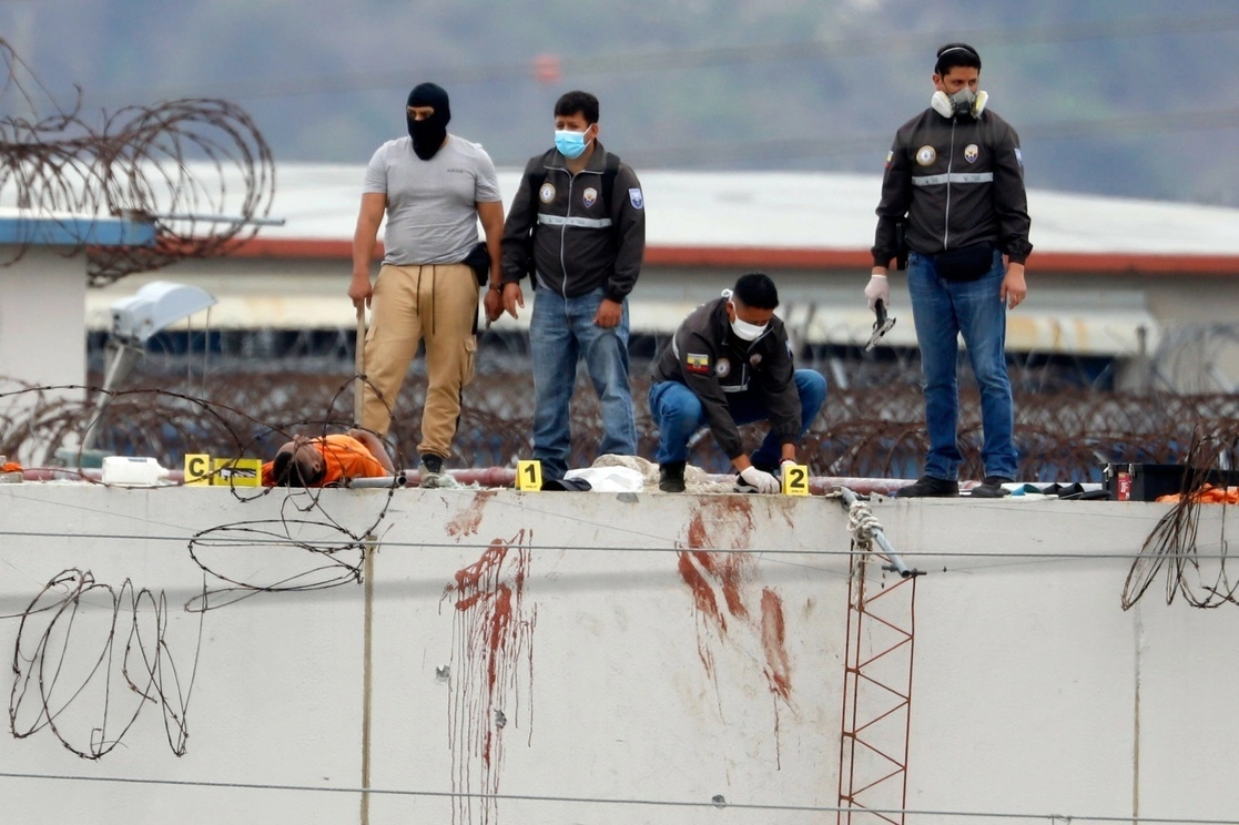 La penitenciaría Litoral tras un motín dentro de la cárcel en Guayaquil, Ecuador, el 13 de noviembre de 2021. Foto Ap